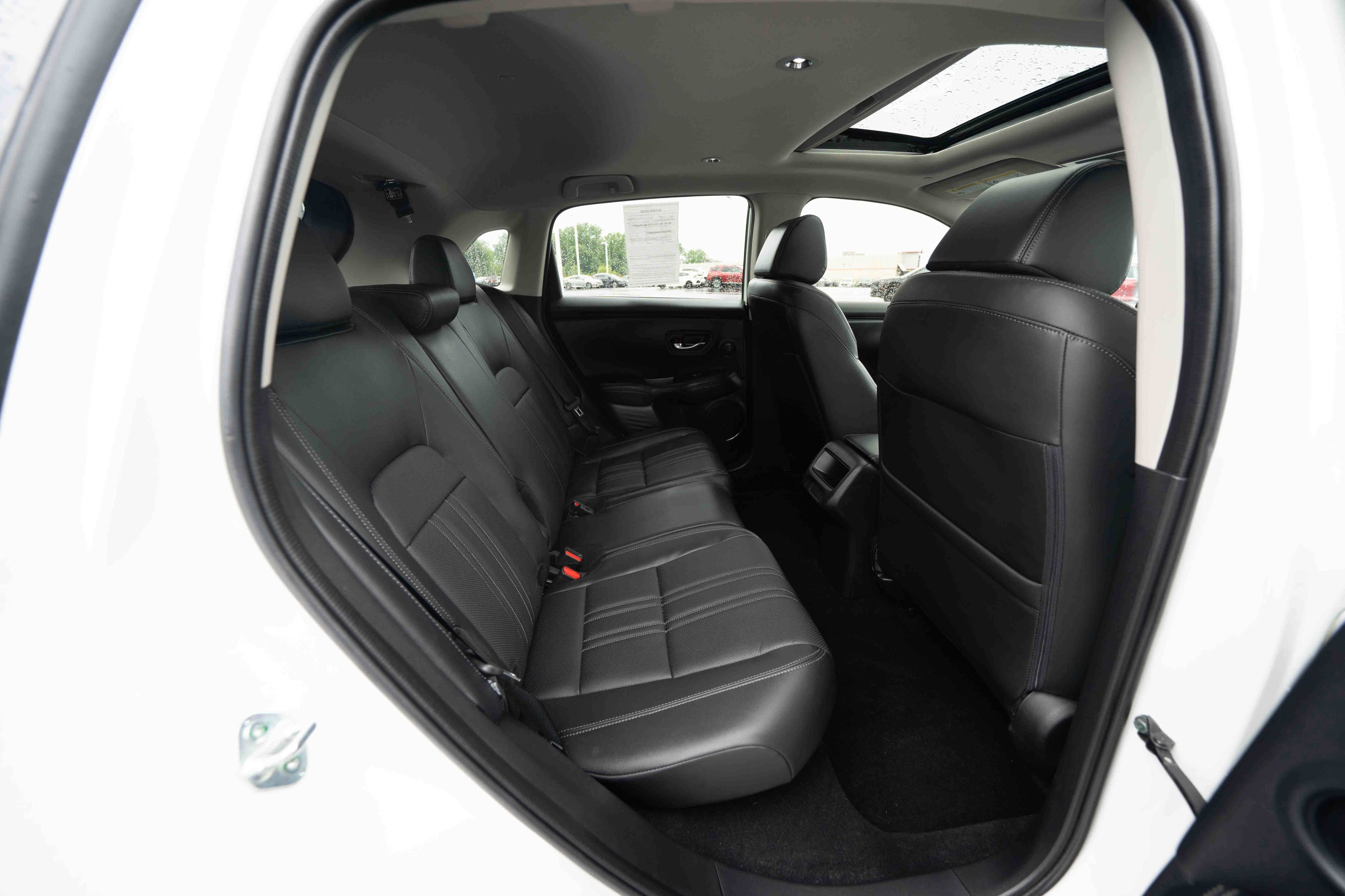 Used 2024 Honda HR-V EX-L image 25