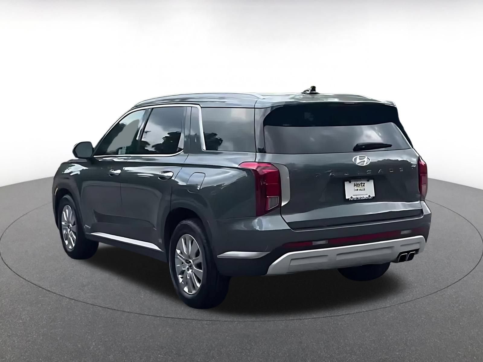 Used 2025 Hyundai Palisade SEL FWD image 9