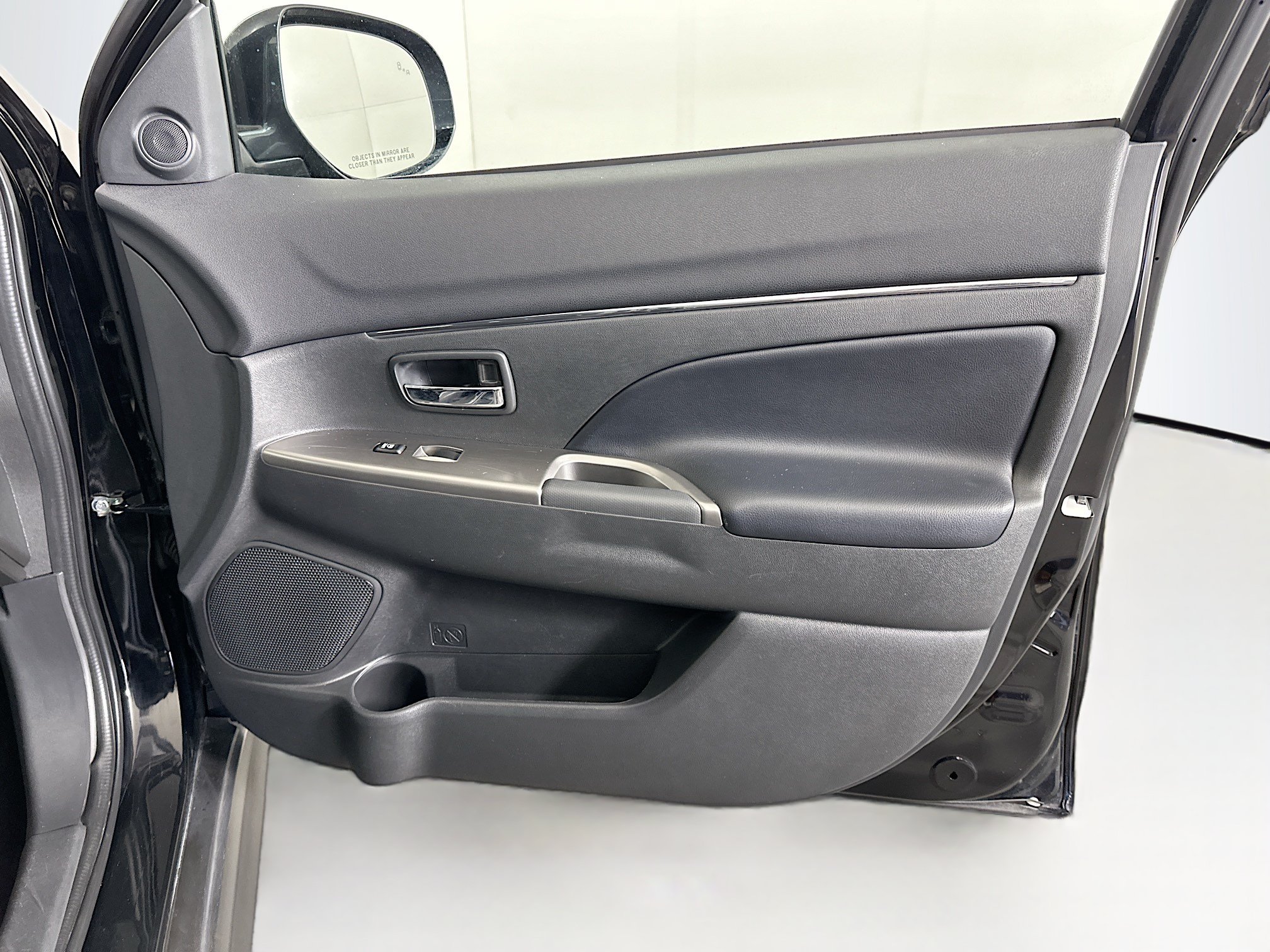 Used 2024 Mitsubishi Outlander Sport AWD image 30