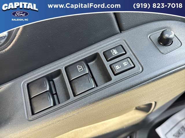 Used 2025 Nissan Frontier SV RWD image 21