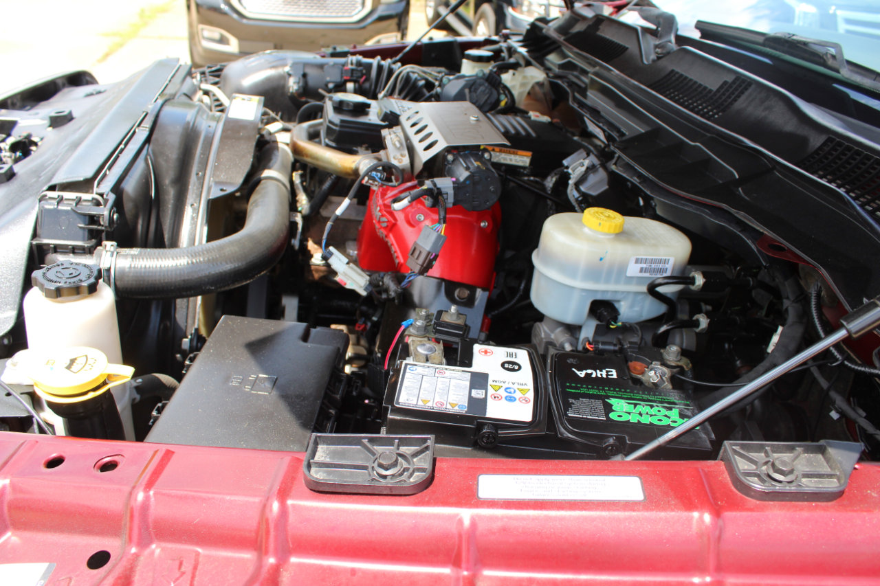 Used 2016 RAM 3500 Laramie image 40