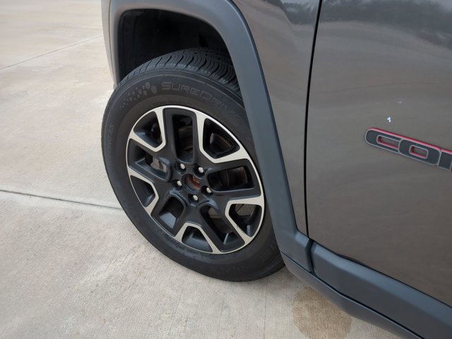 Used 2020 Jeep Compass Trailhawk AWD/4WD image 7
