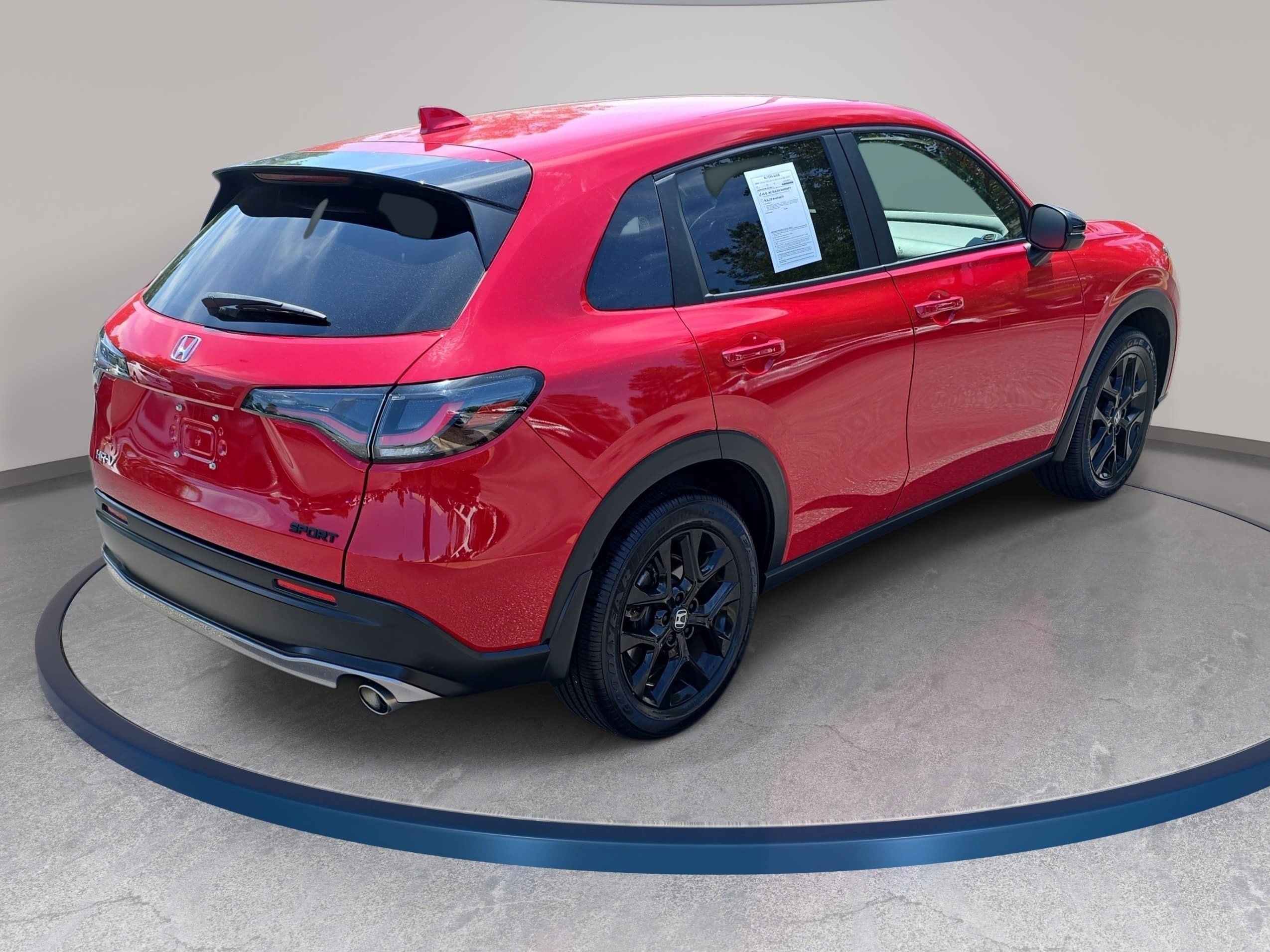 Used 2024 Honda HR-V Sport image 5