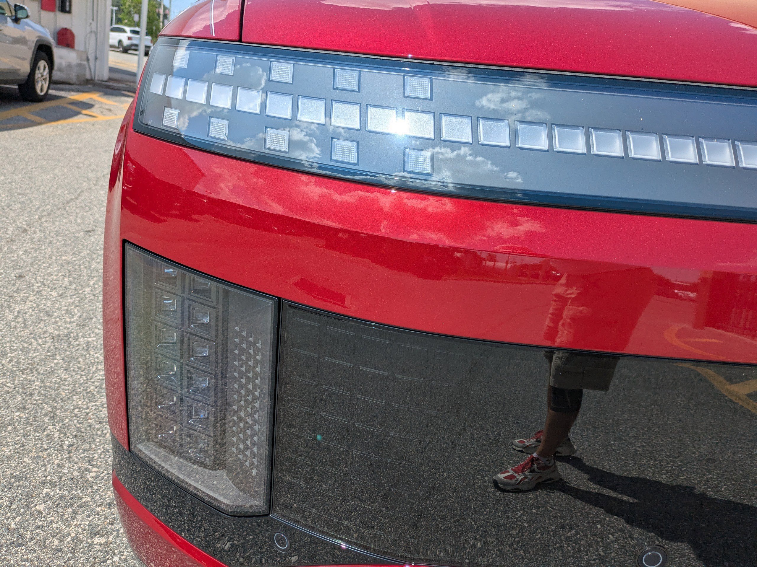 New 2026 Hyundai Ioniq 9 Limited image 13