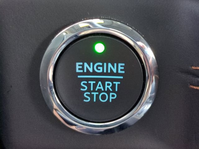 Used 2024 Ford Expedition Platinum AWD/4WD image 29