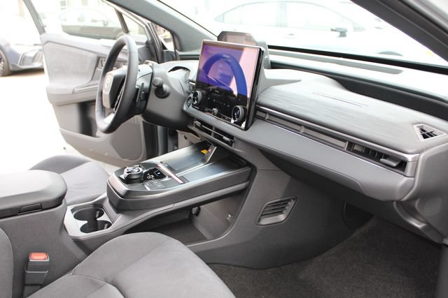 Certified 2026 Toyota C-HR AWD/4WD image 40