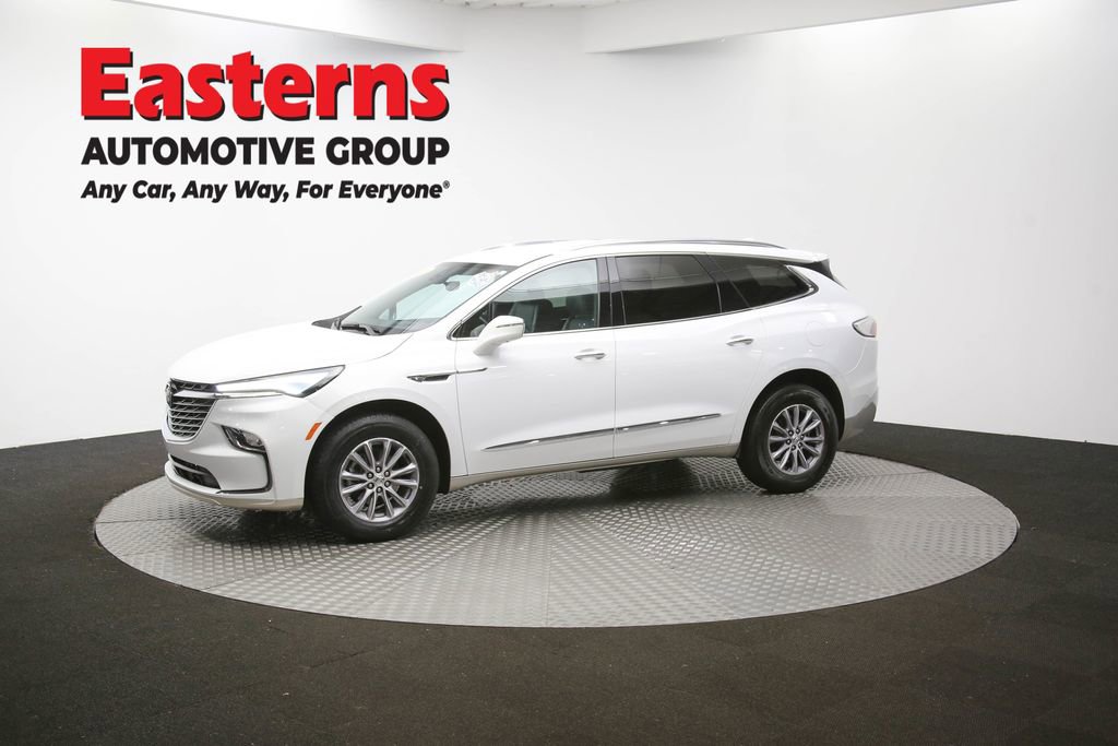 Used 2024 Buick Enclave Premium image 61