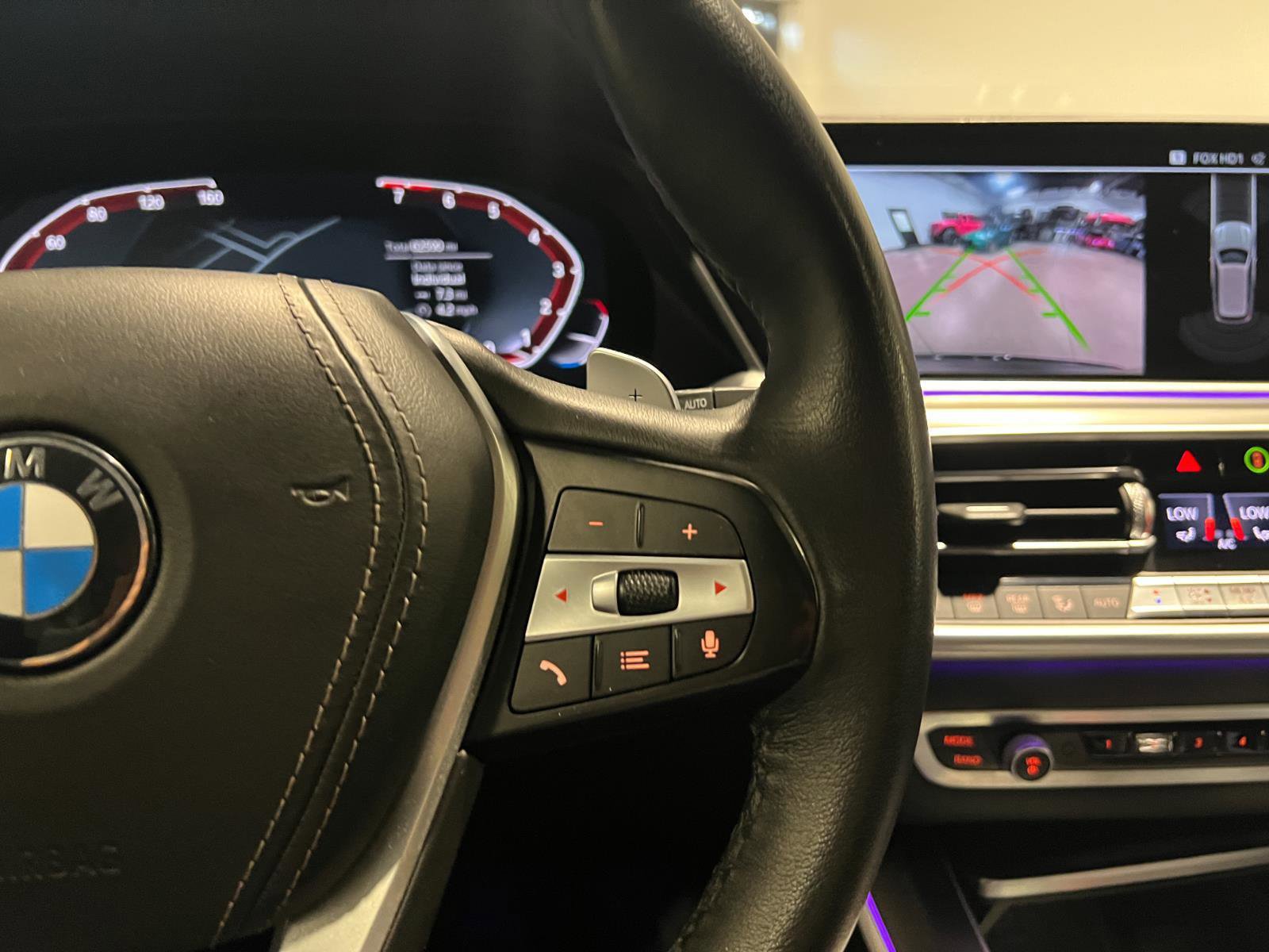 Used 2019 BMW X5 xDrive40i w/ Premium Package 2 AWD/4WD image 14