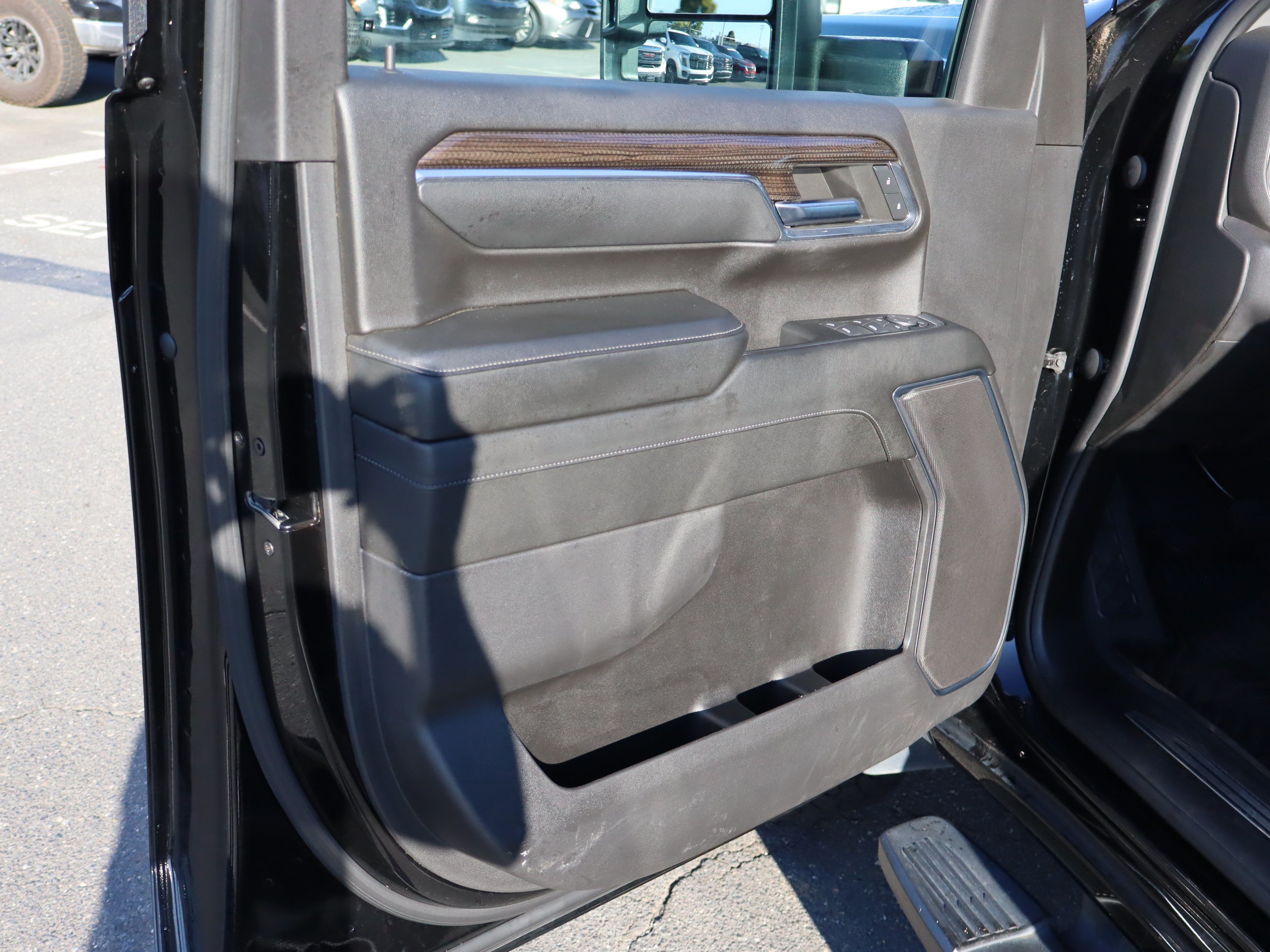 Used 2024 Chevrolet Silverado 2500 LT w/ All Star Edition AWD/4WD image 19