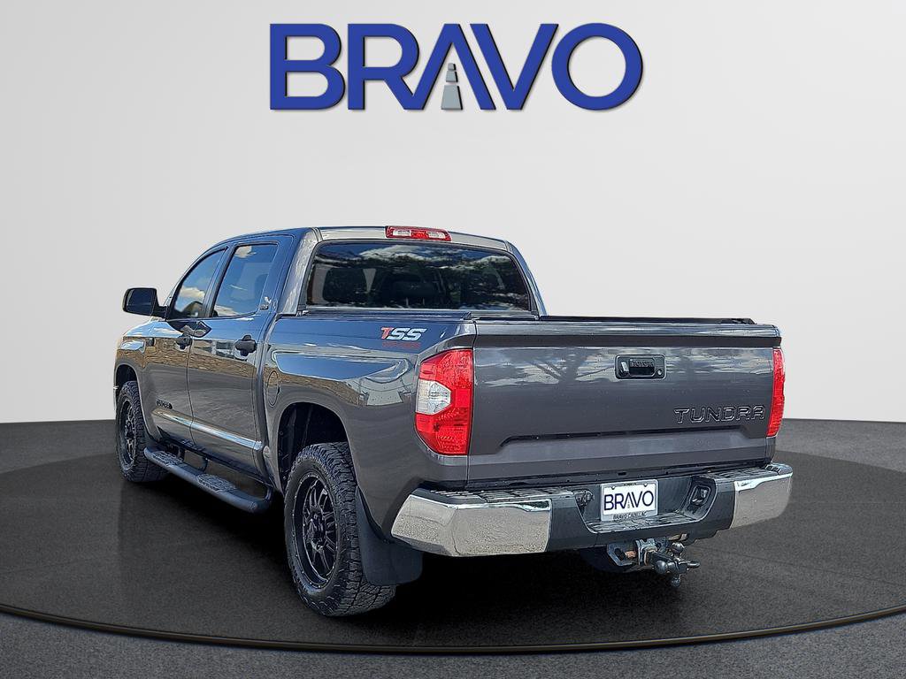Used 2017 Toyota Tundra SR5 w/ SR5 Upgrade Package image 5