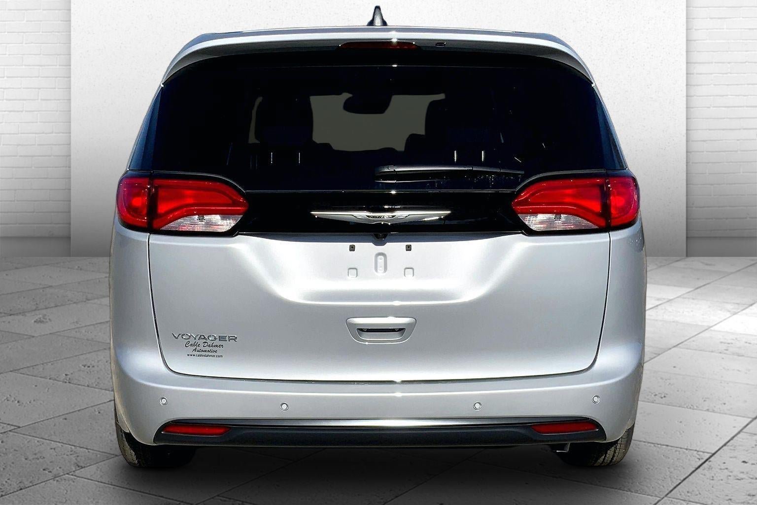 New 2026 Chrysler Voyager LX FWD image 4