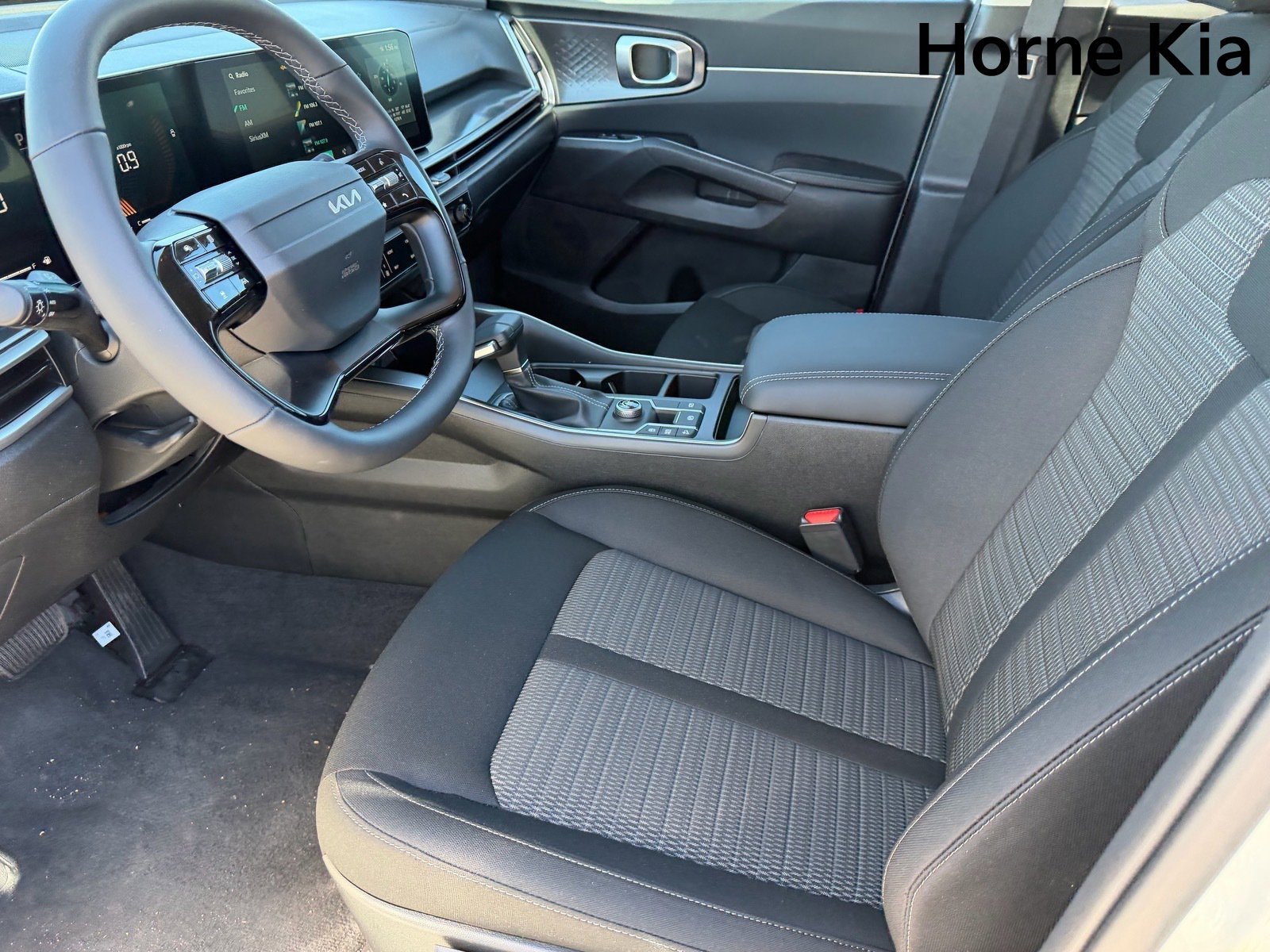 New 2026 Kia Sorento LX image 17