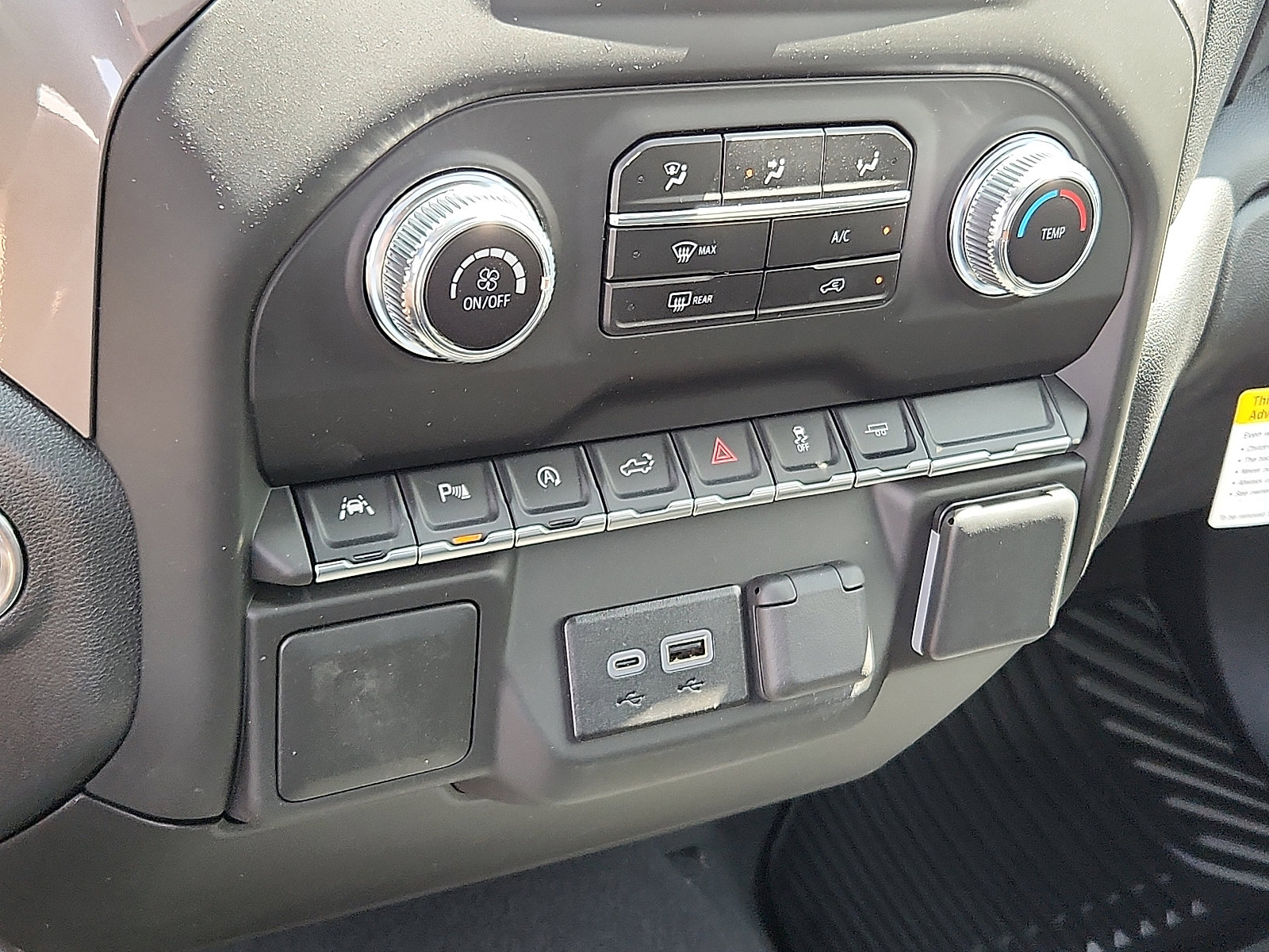 New 2025 GMC Sierra 1500 Pro w/ Pro Value Package image 9