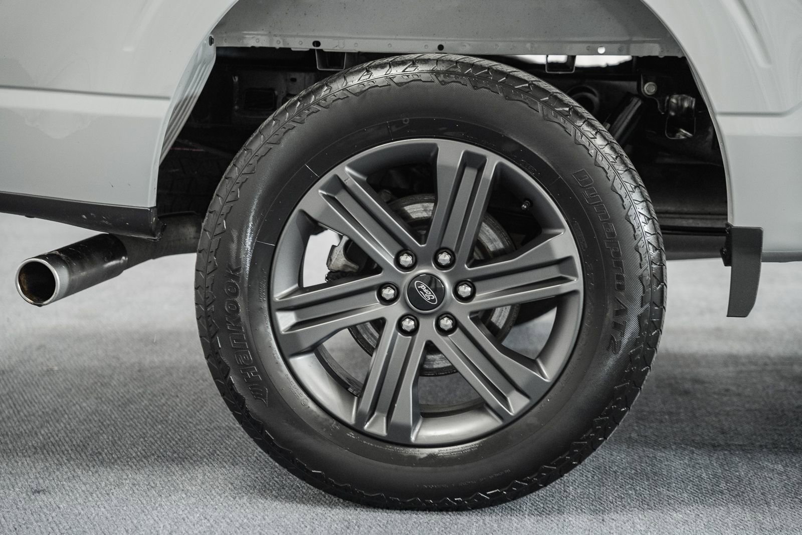 Certified 2023 Ford F150 Lariat w/ Equipment Group 502A High image 23