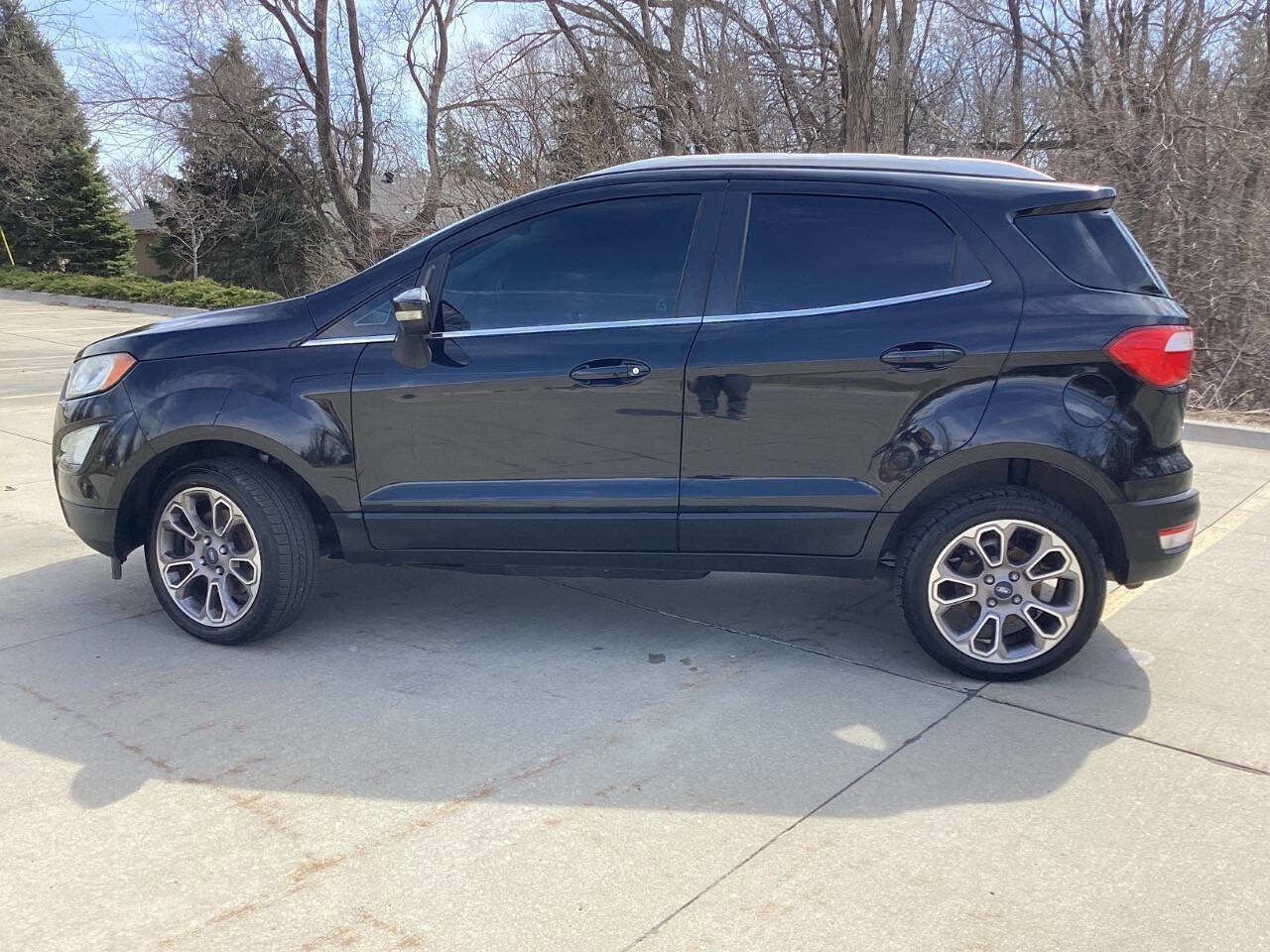 Used 2018 Ford EcoSport Titanium AWD/4WD image 5