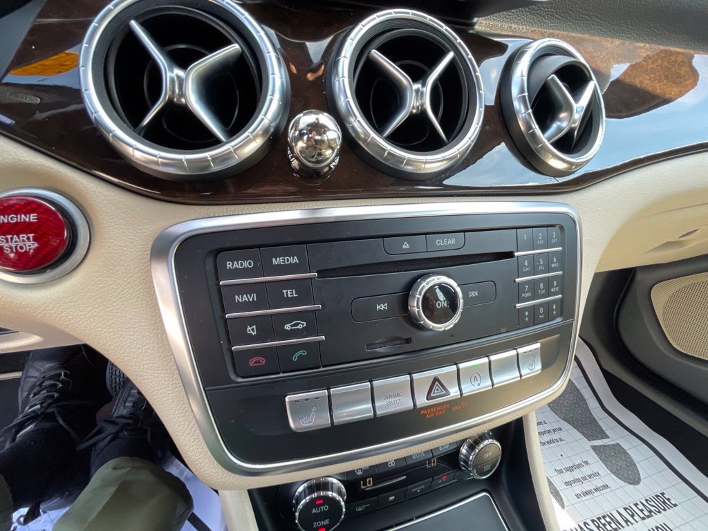 Used 2018 Mercedes-Benz CLA 250 image 22