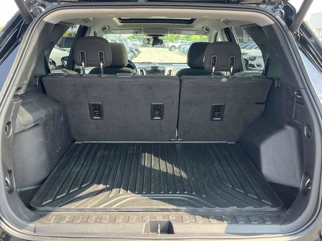 Used 2018 Chevrolet Equinox LT w/ Sun & Infotainment Package AWD/4WD image 21