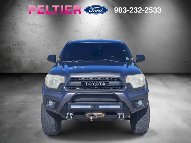 Used 2015 Toyota Tacoma PreRunner w/ SR5 Package RWD image 2
