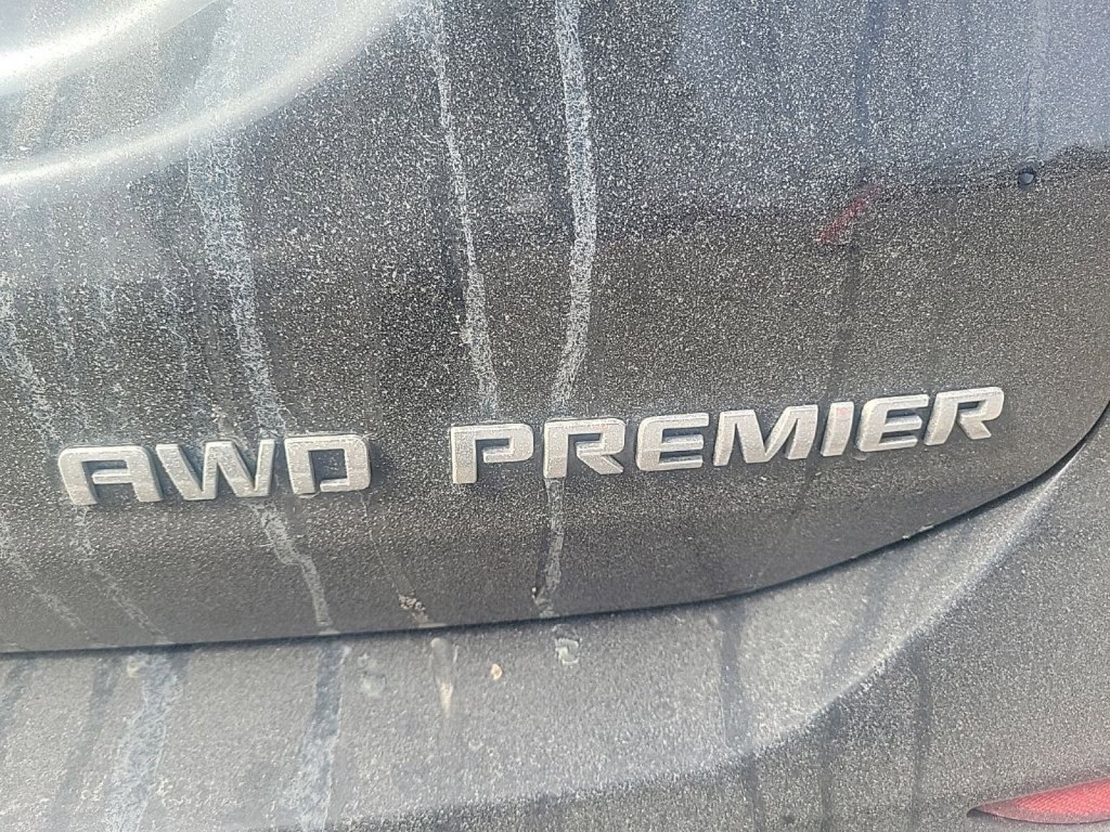 Used 2021 Chevrolet Equinox Premier image 12