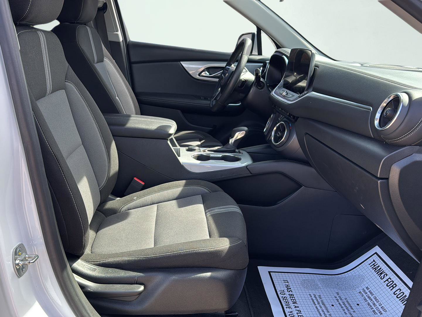 Used 2025 Chevrolet Blazer LT image 26