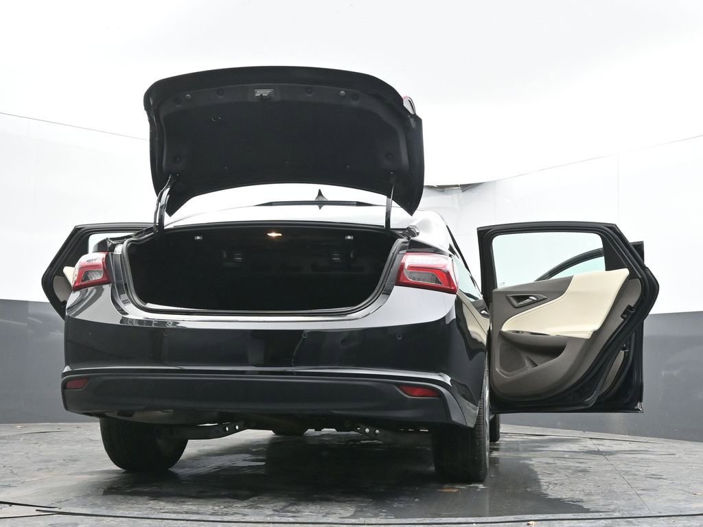 Used 2024 Chevrolet Malibu LT image 73