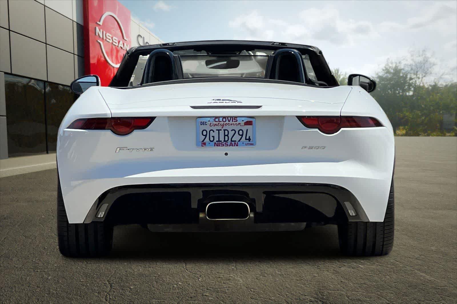 Used 2020 Jaguar F-TYPE Convertible RWD image 8