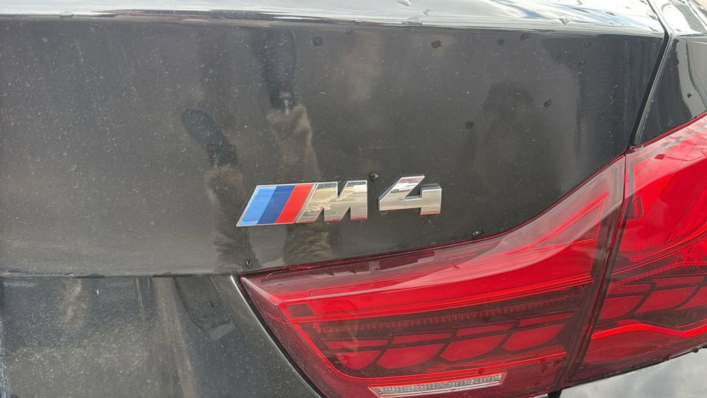 Used 2016 BMW M4 Coupe RWD image 5