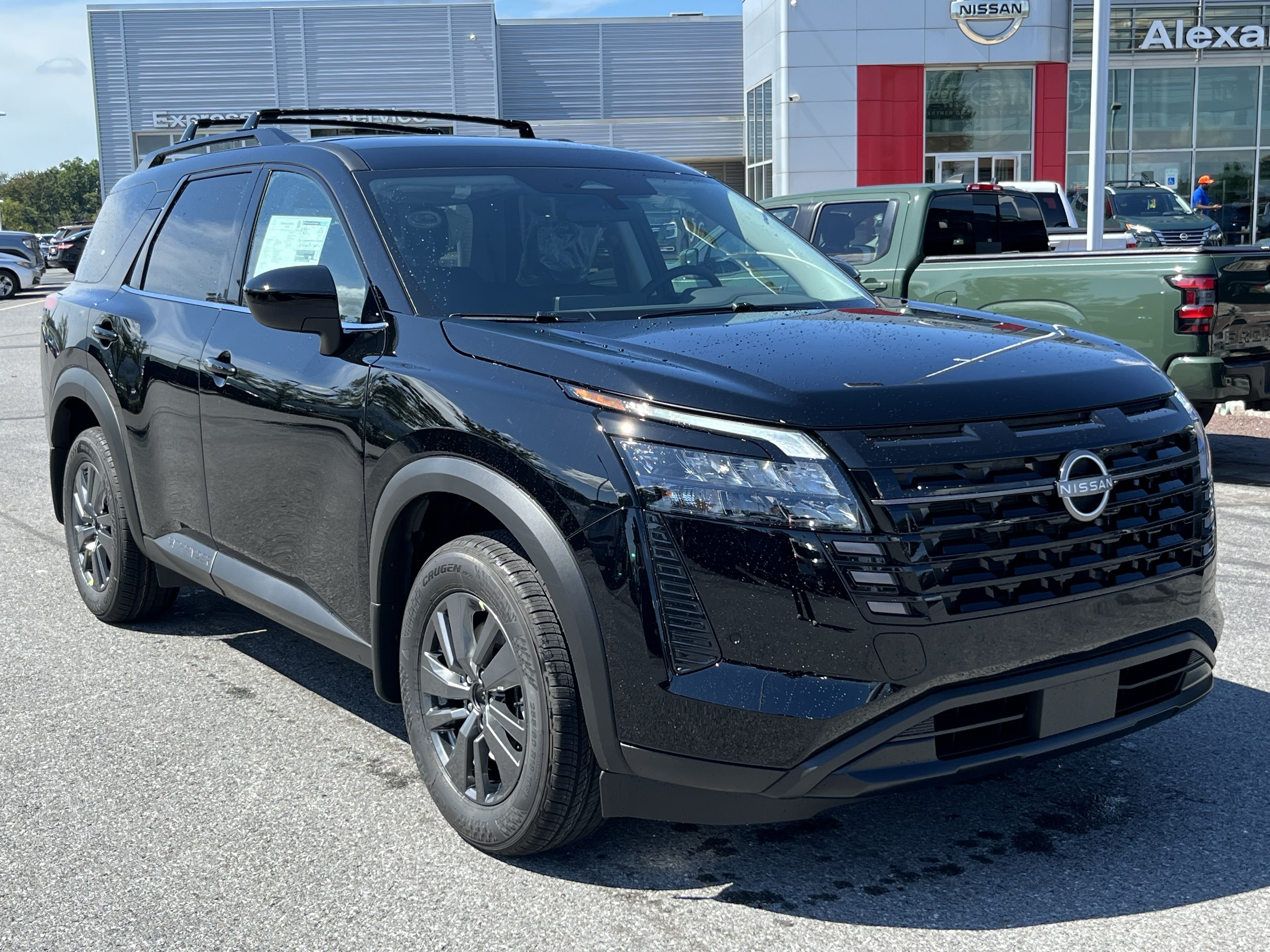 New 2026 Nissan Pathfinder SV