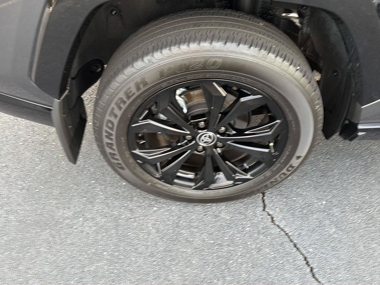 Certified 2025 Toyota RAV4 XSE AWD/4WD image 39