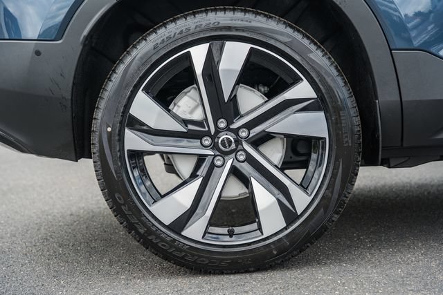 New 2026 Volvo XC40 B5 Plus w/ Climate Package AWD/4WD image 19