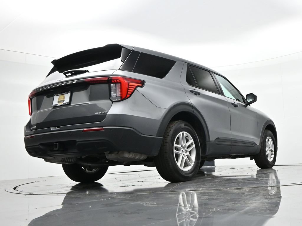 New 2026 Ford Explorer Active image 28