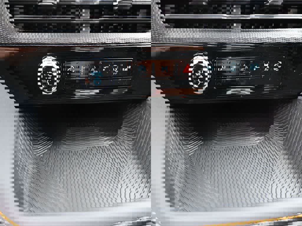 New 2026 Ford Explorer Tremor image 37