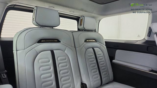 Used 2024 Rivian R1S Adventure AWD/4WD image 29
