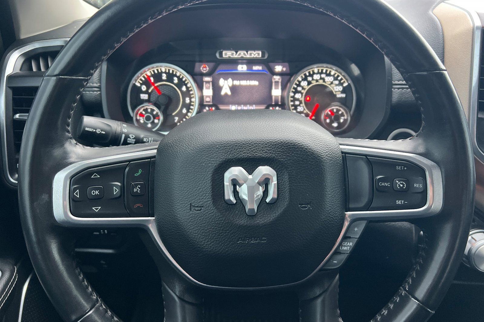 Used 2022 RAM 1500 Laramie image 20