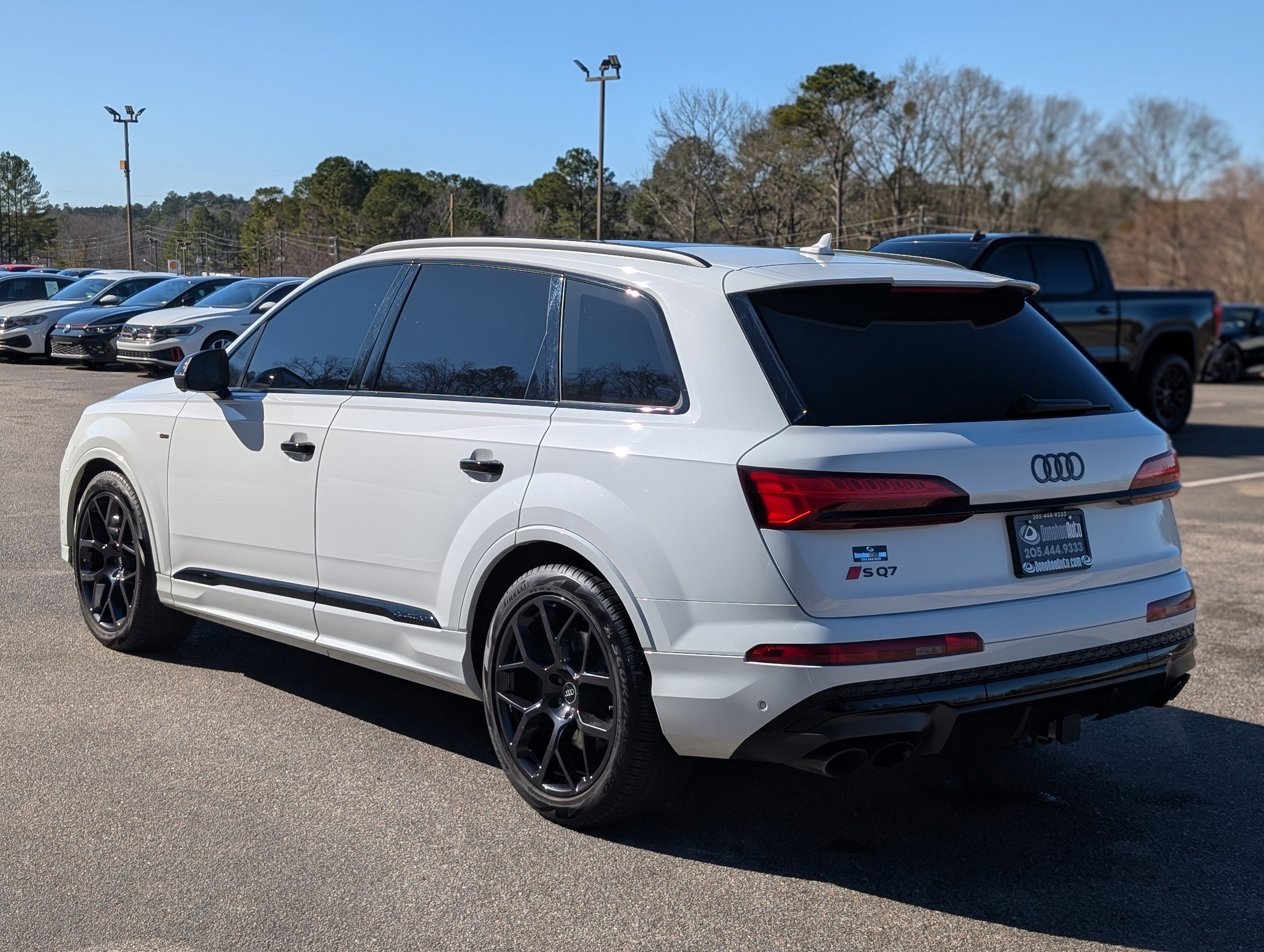 Used 2025 Audi SQ7 Premium Plus w/ Executive Package image 7