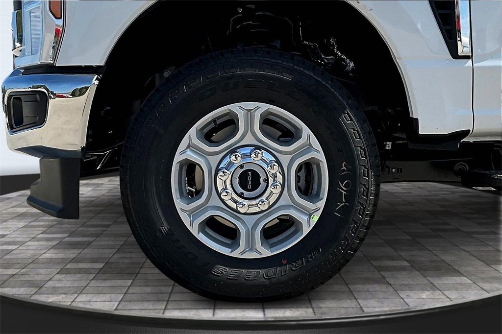 New 2026 Ford F250 XL image 26