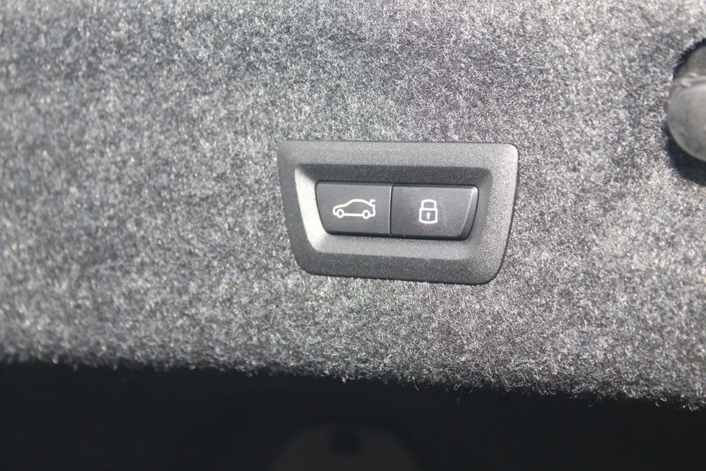 New 2026 BMW M4 Competition w/ Executive Package RWD image 9