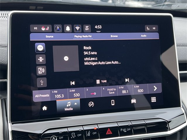 New 2025 Jeep Compass Limited image 20