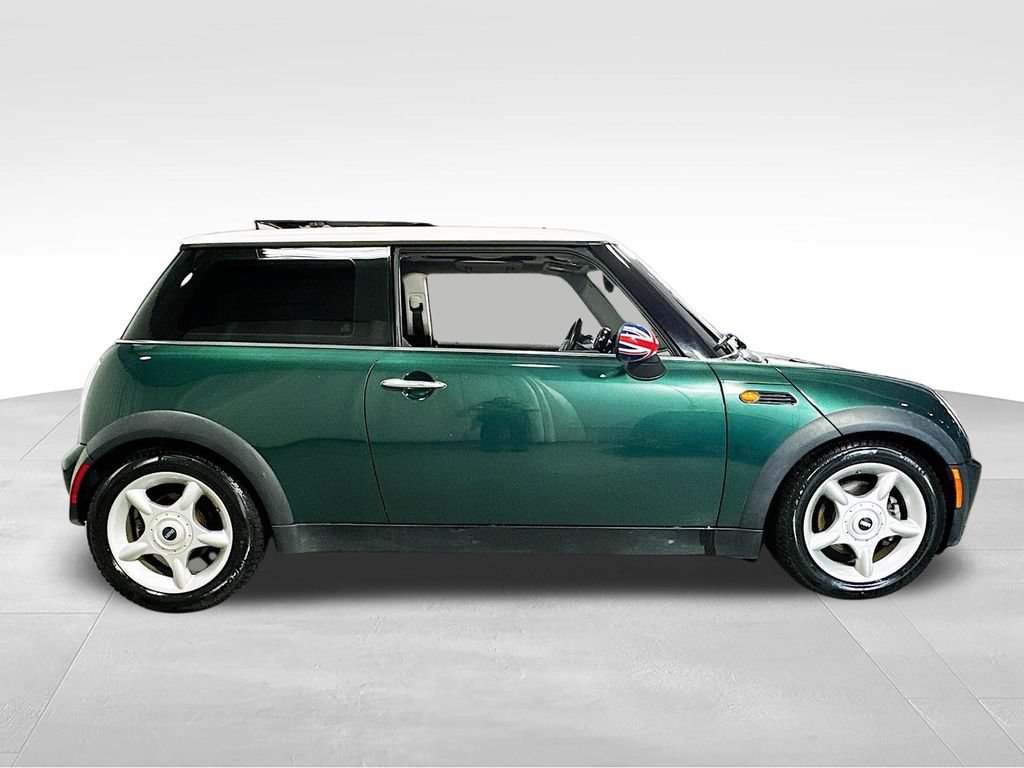 Used 2006 MINI Cooper Hardtop FWD image 10