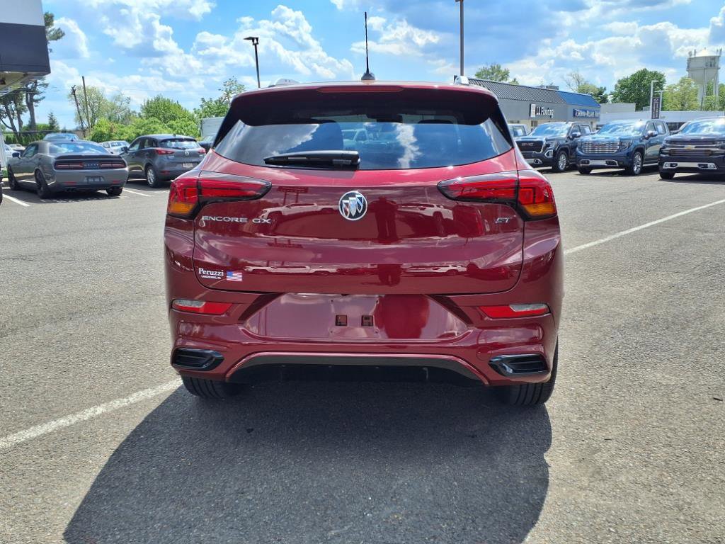Certified 2023 Buick Encore GX Select w/ Sport Touring Package image 6