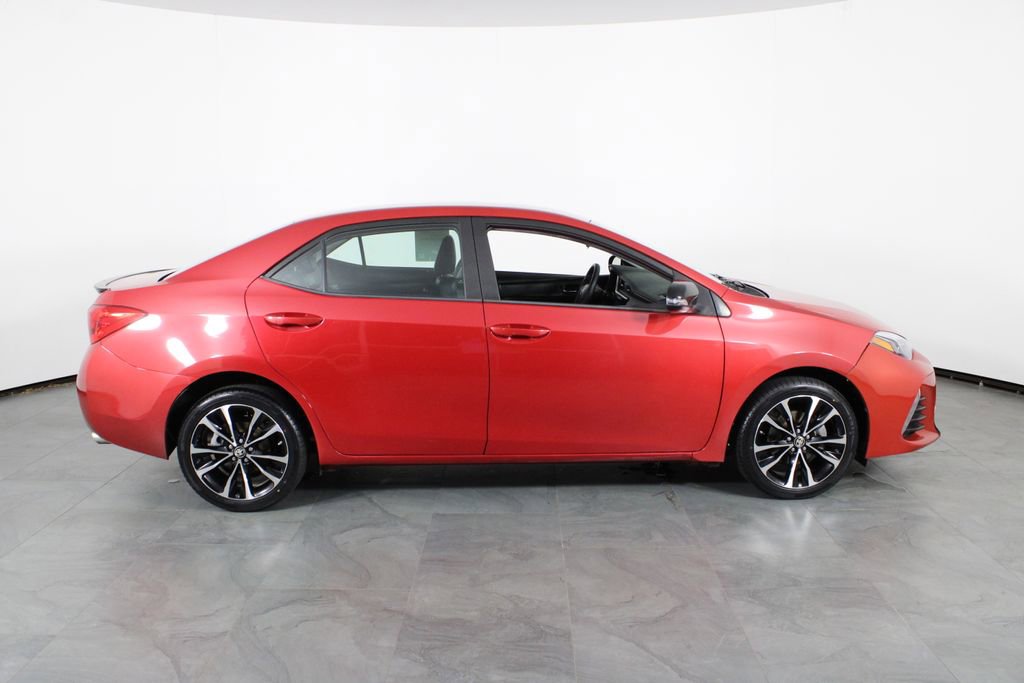 Used 2019 Toyota Corolla SE FWD image 15