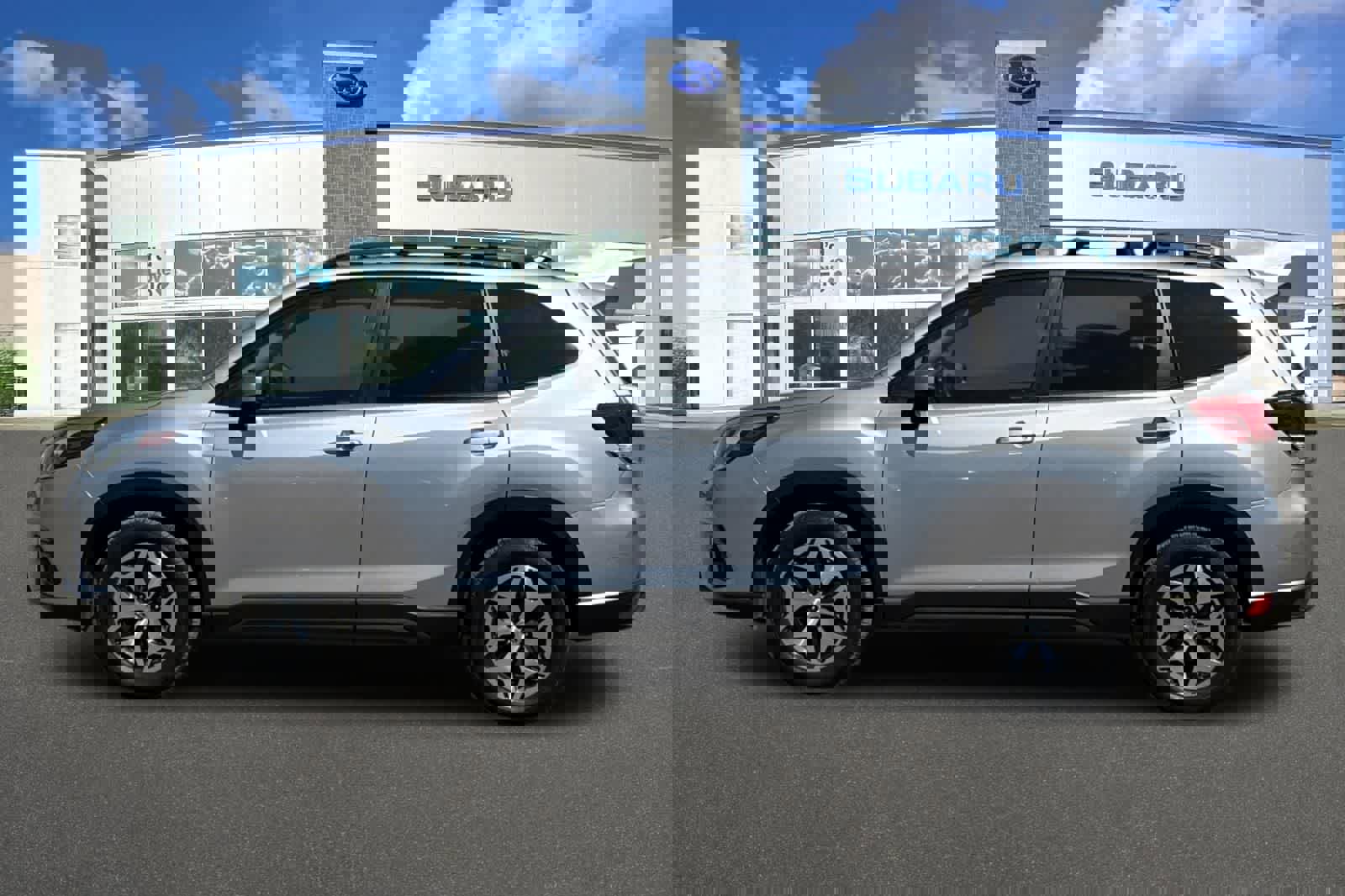 Used 2022 Subaru Forester Premium w/ Popular Package #2 image 9