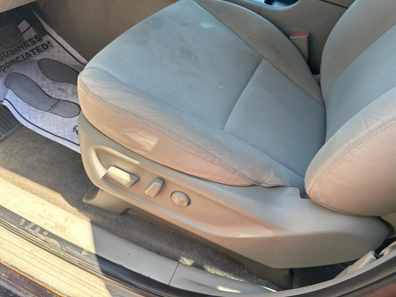 Used 2021 Kia Sedona LX FWD image 18
