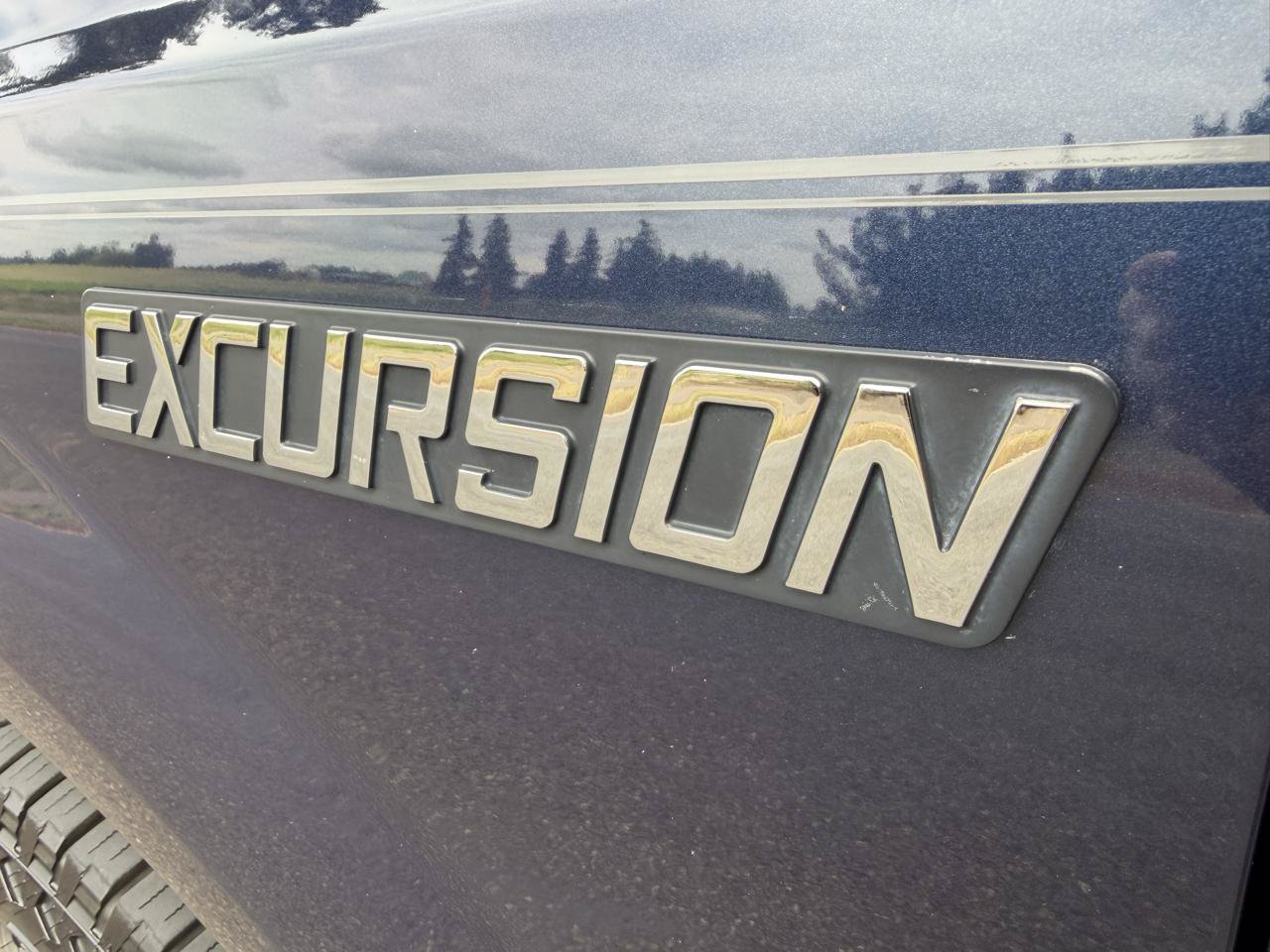 Used 2002 Ford Excursion XLT RWD image 41