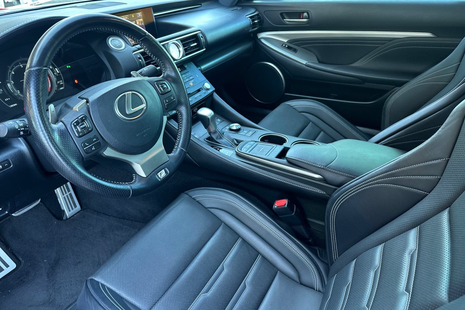 Used 2016 Lexus RC 350 RWD image 9