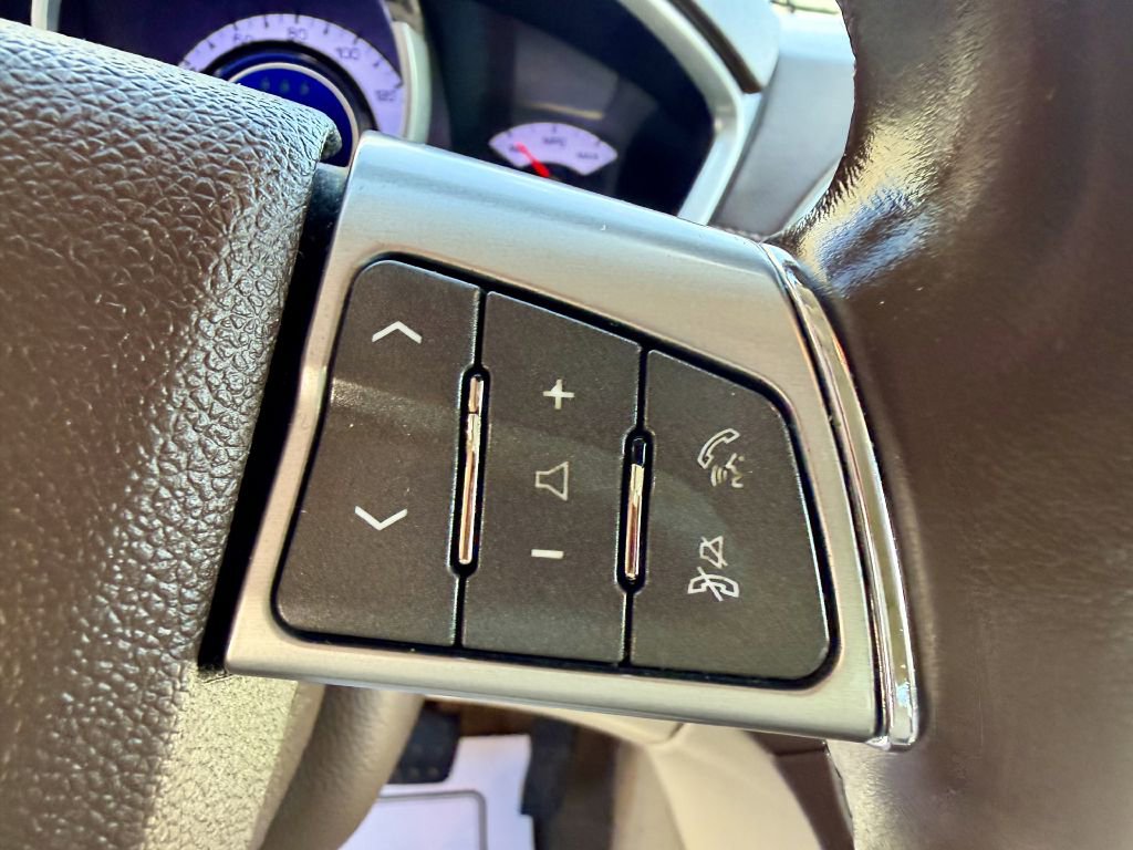 Used 2012 Cadillac SRX Luxury FWD image 21