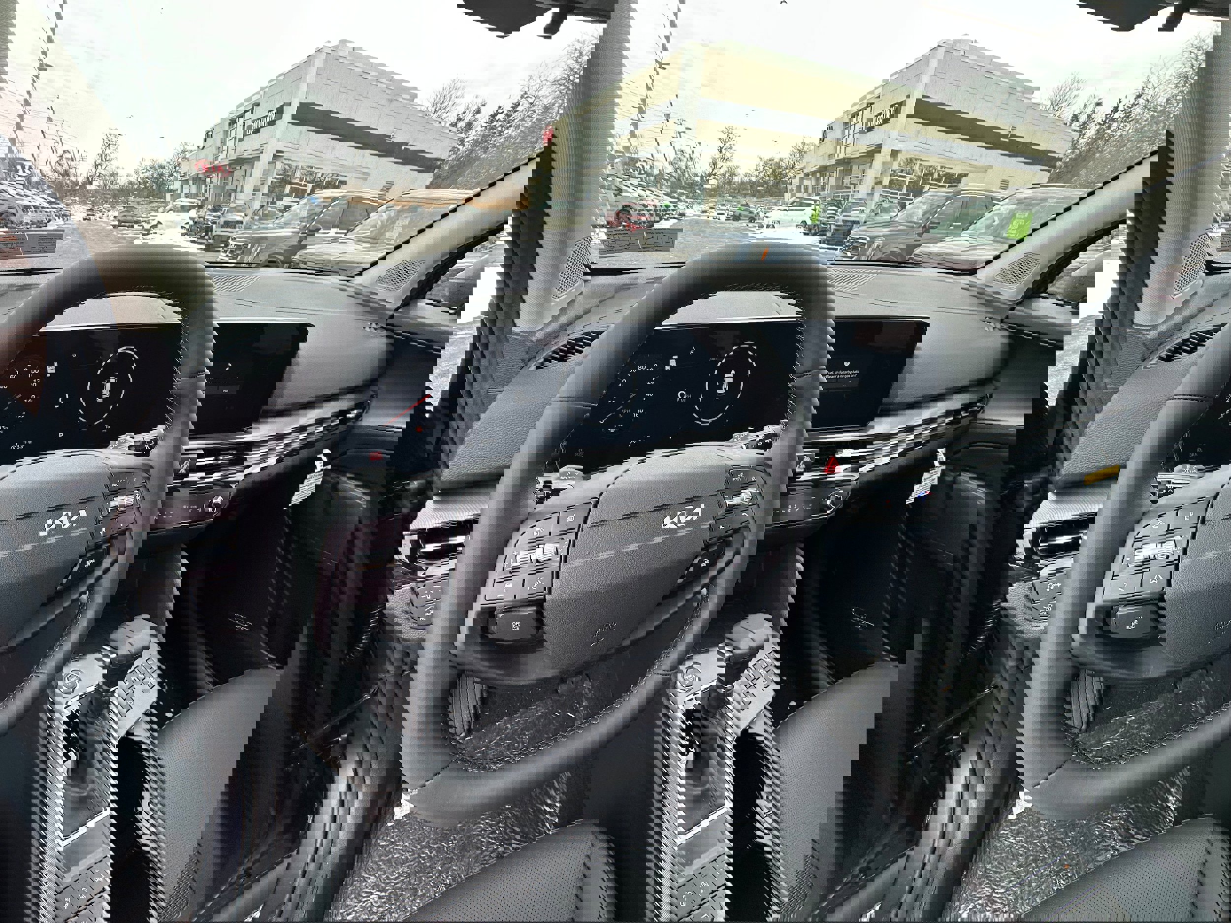 New 2026 Kia Sportage SX image 38