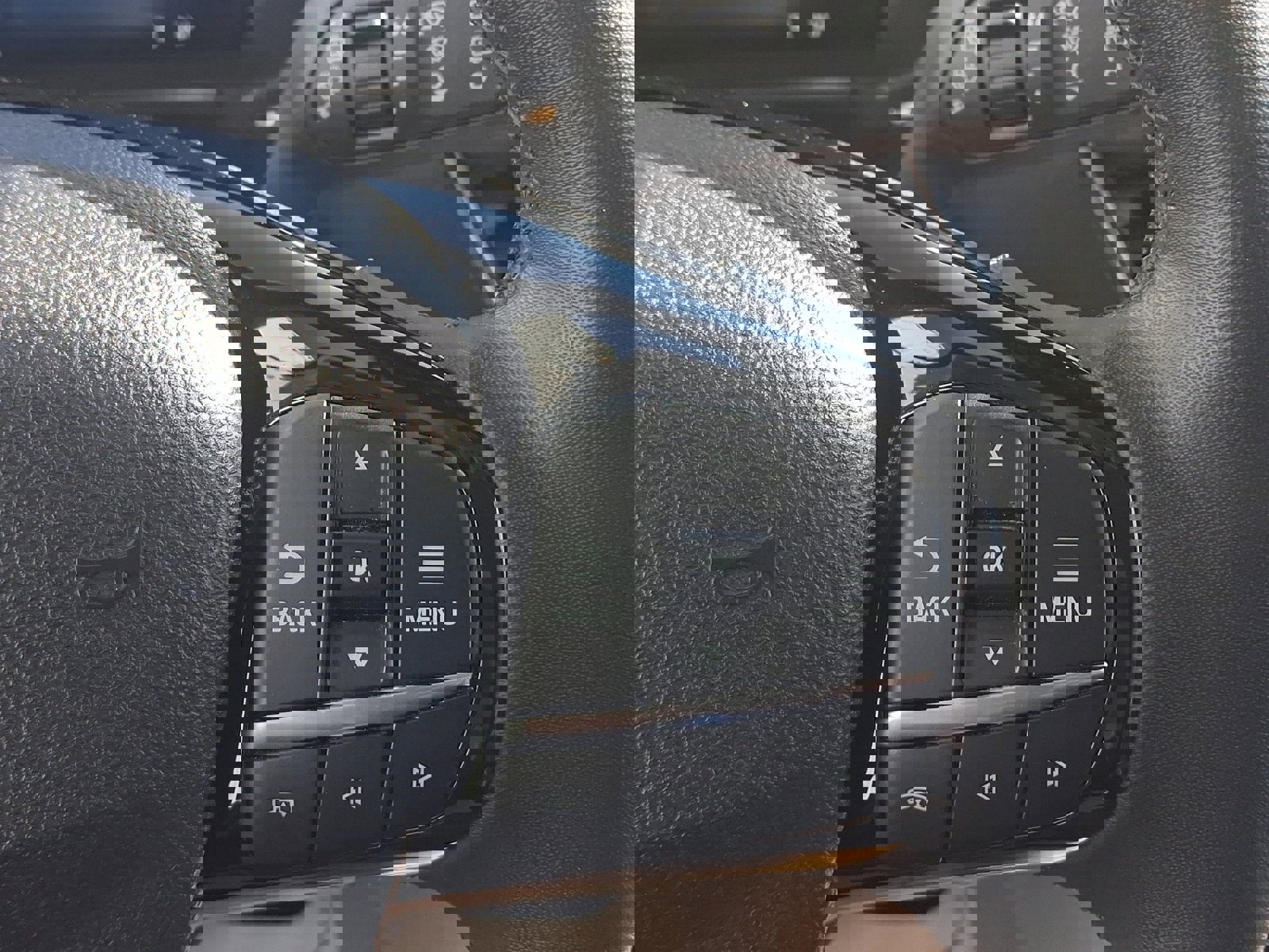 Used 2023 Ford Escape Platinum w/ Premium Technology Package image 25