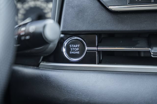 Used 2022 Mitsubishi Outlander SE AWD/4WD image 29