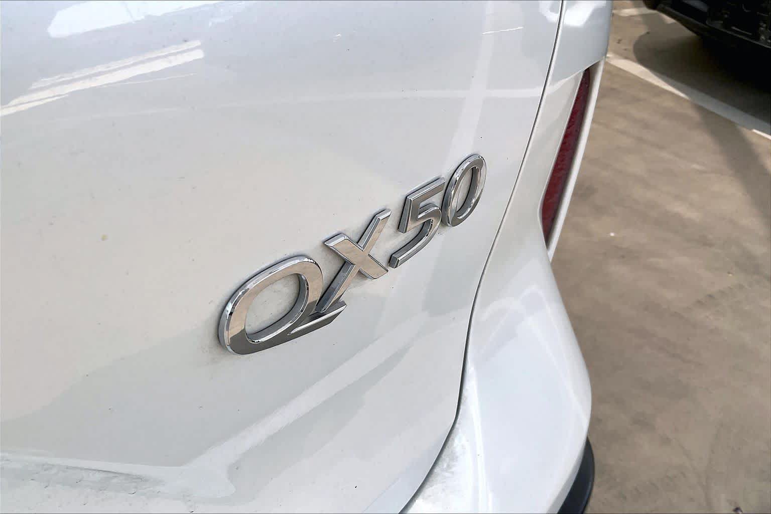Used 2024 INFINITI QX50 Luxe FWD image 10